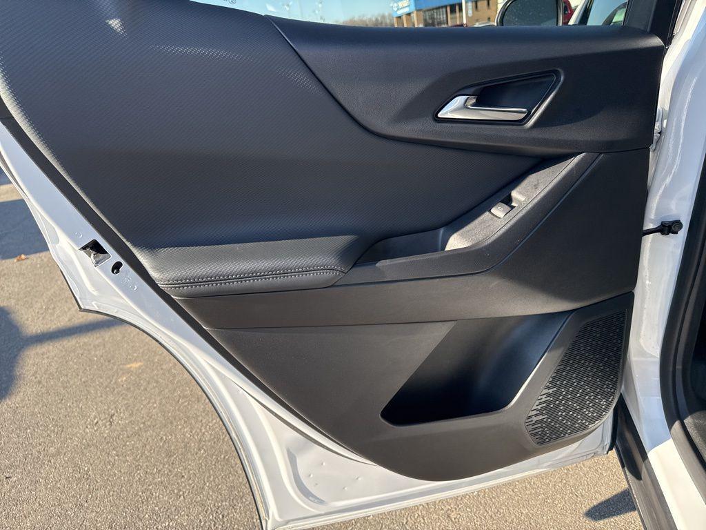 used 2025 Chevrolet Equinox car, priced at $23,750