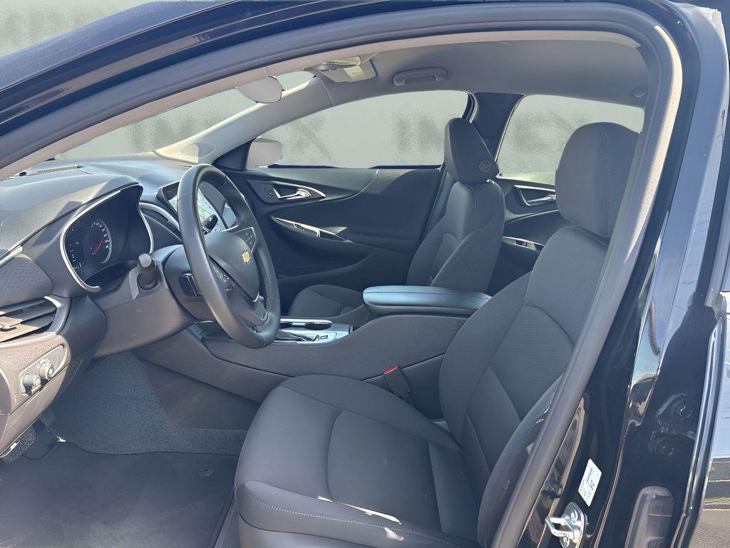 used 2024 Chevrolet Malibu car