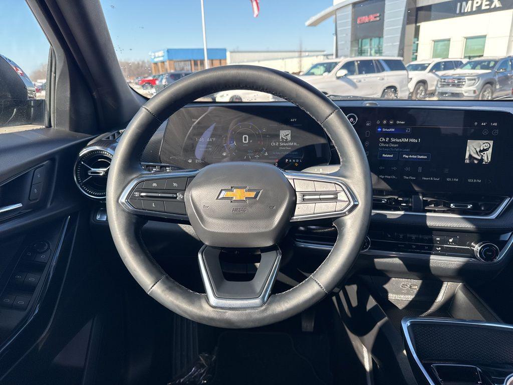 used 2025 Chevrolet Equinox car, priced at $23,880