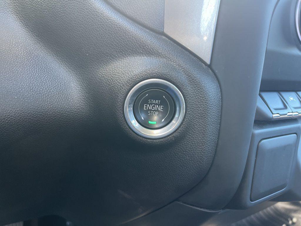 used 2024 Chevrolet Silverado 1500 car, priced at $25,750