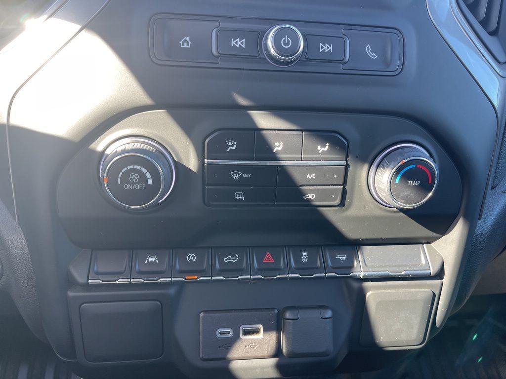 used 2024 Chevrolet Silverado 1500 car, priced at $25,750