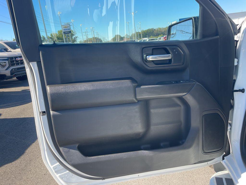 used 2024 Chevrolet Silverado 1500 car, priced at $25,750