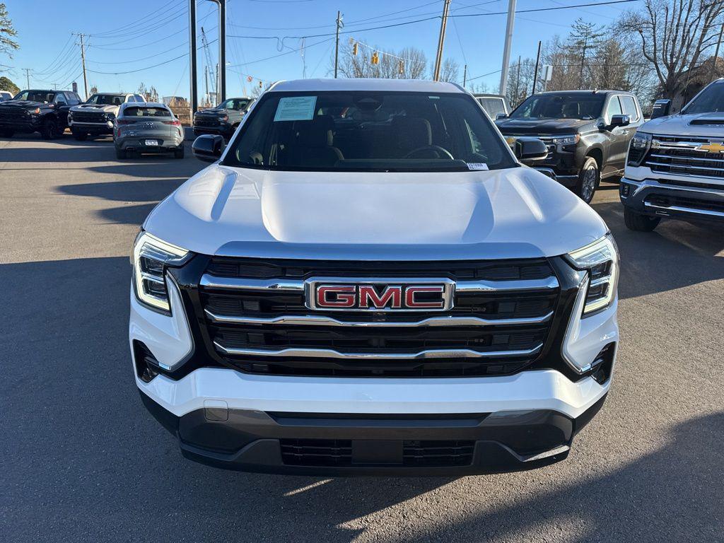 used 2025 GMC Terrain car, priced at $26,250