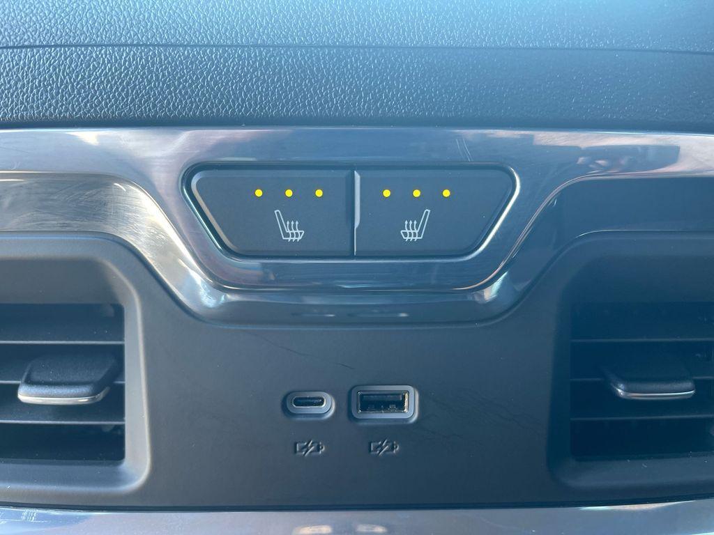 used 2024 Chevrolet Silverado 3500 car, priced at $89,900