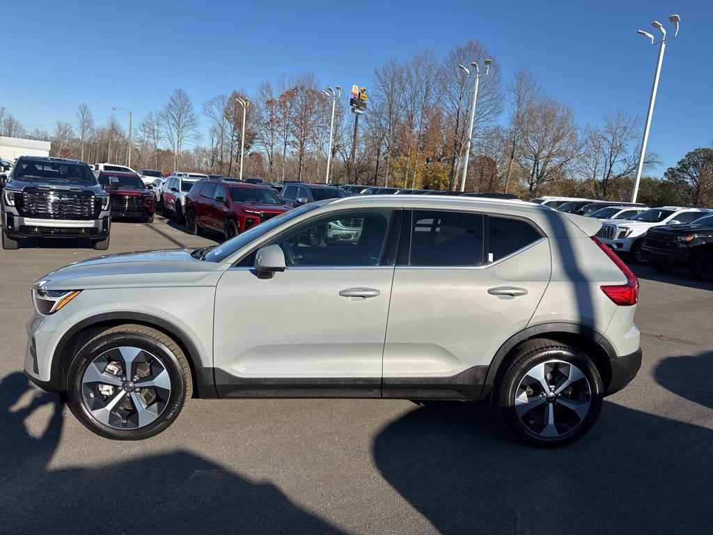 used 2025 Volvo XC40 car, priced at $33,780
