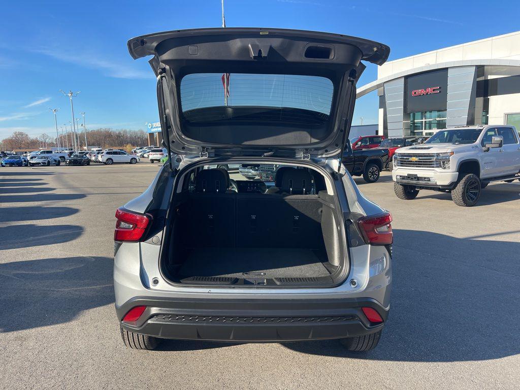 used 2024 Chevrolet Trax car, priced at $19,750