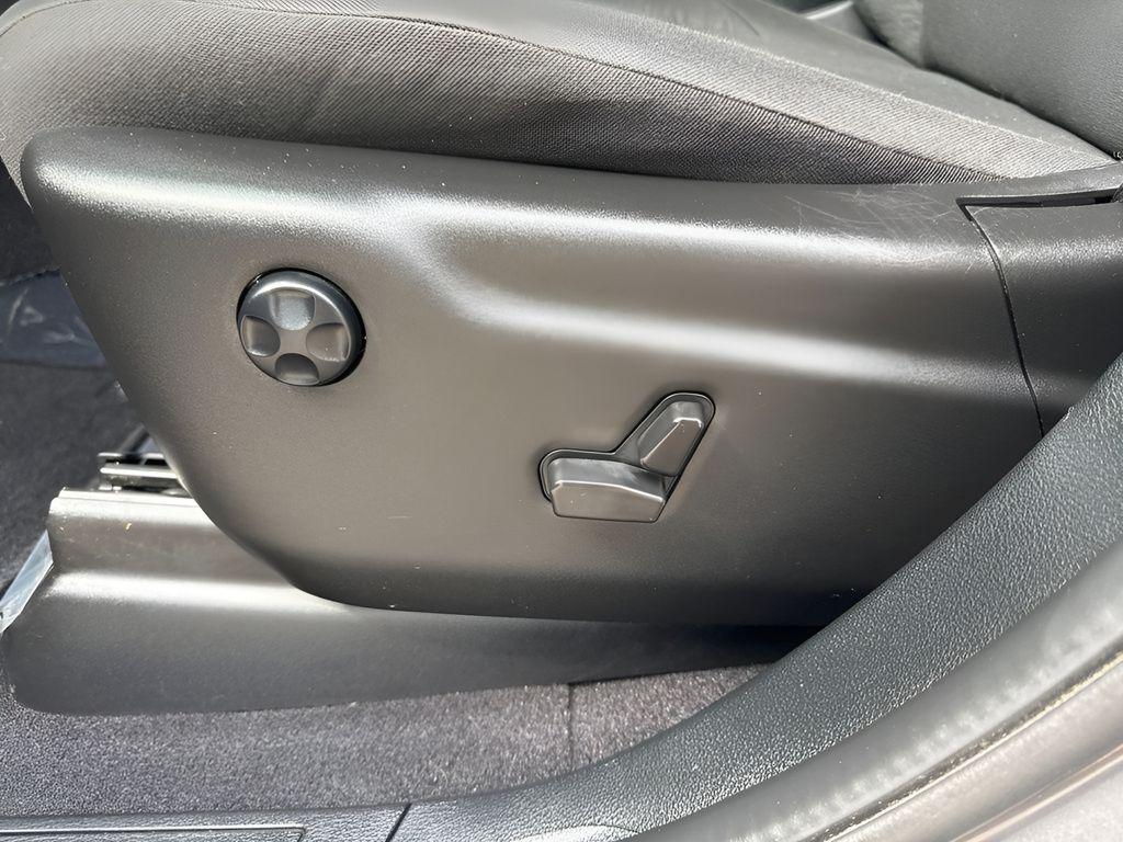 used 2024 Dodge Durango car, priced at $33,049