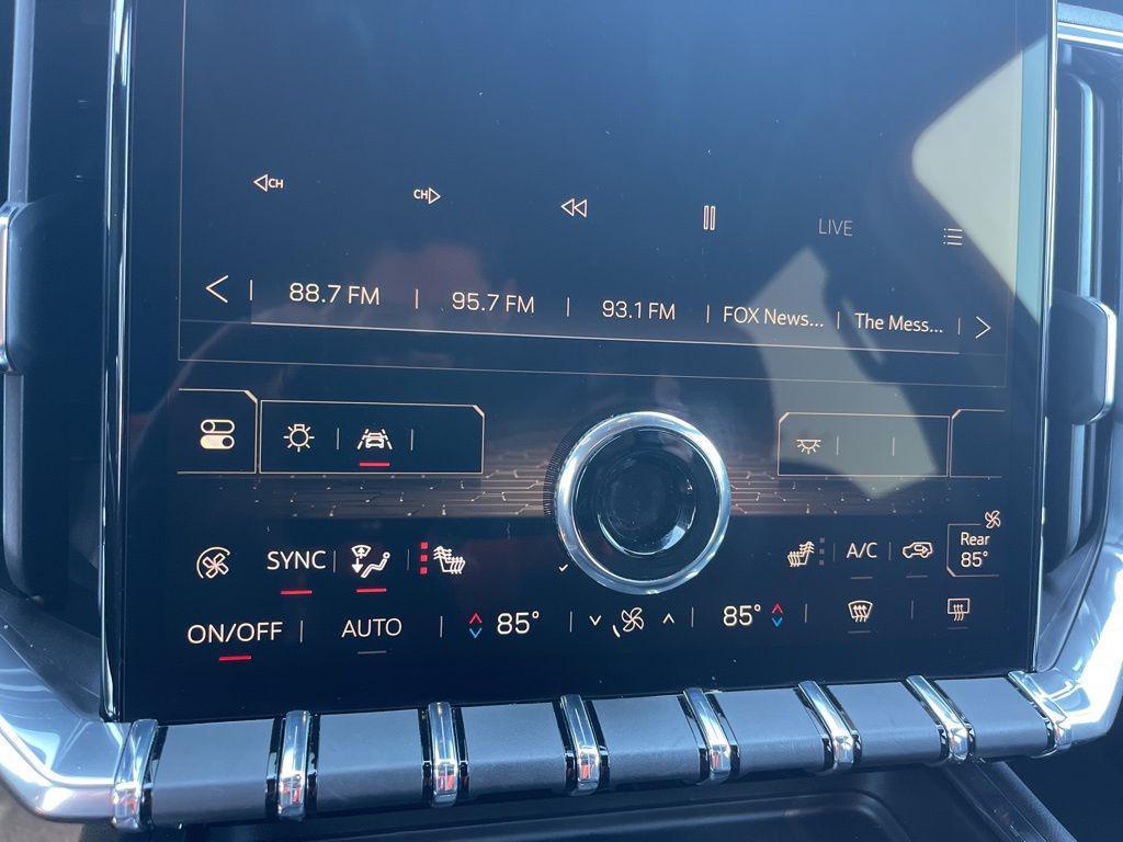 used 2025 GMC Acadia car, priced at $31,890