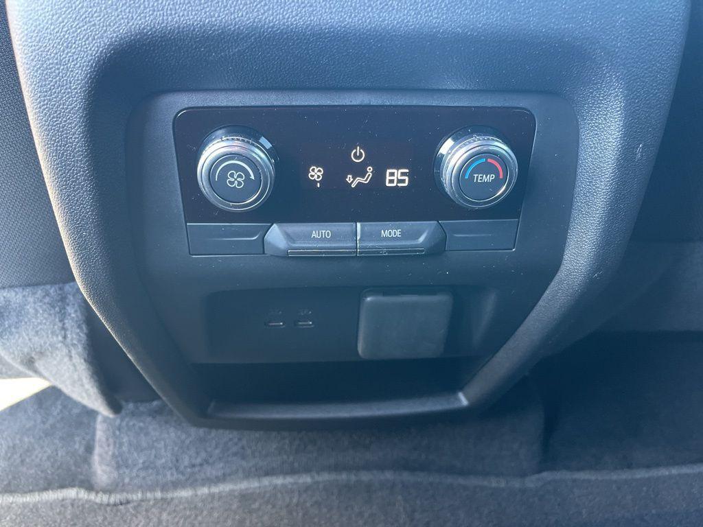 used 2025 GMC Acadia car, priced at $31,890