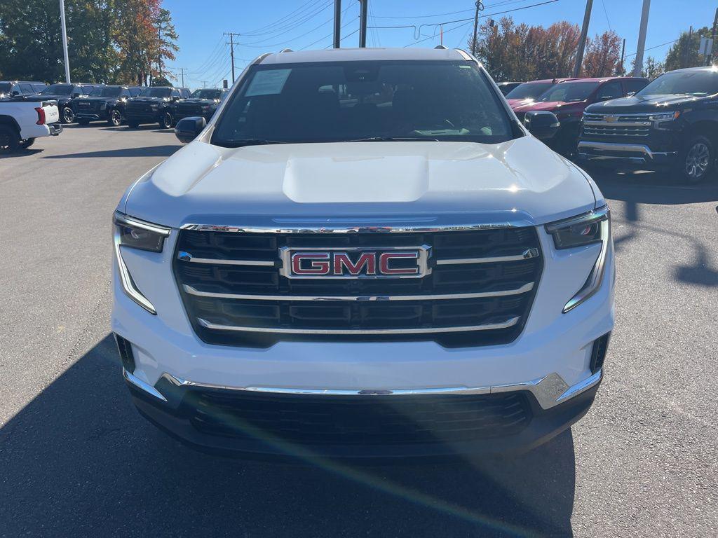 used 2025 GMC Acadia car, priced at $31,890