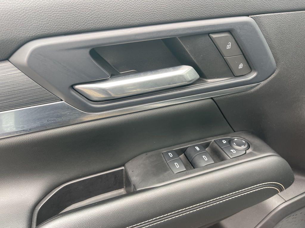 used 2025 GMC Terrain car, priced at $26,316