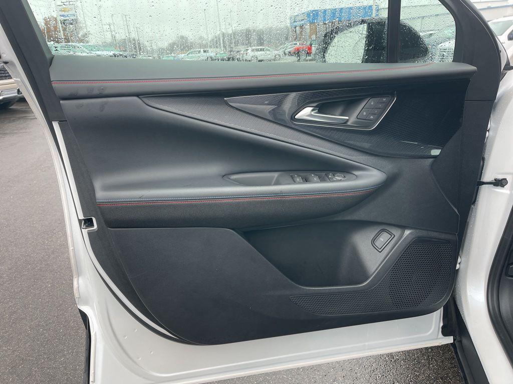 used 2024 Chevrolet Blazer EV car, priced at $28,580