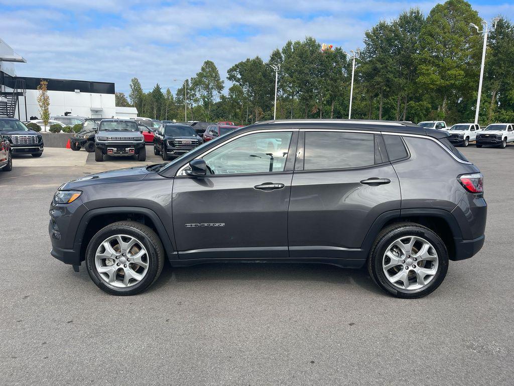 used 2022 Jeep Compass car, priced at $21,125