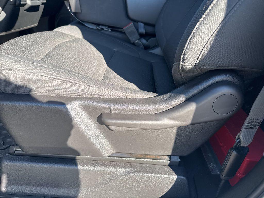 used 2024 Chevrolet Silverado 1500 car, priced at $25,990