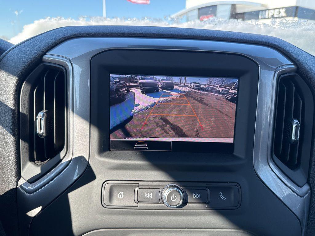 used 2024 Chevrolet Silverado 1500 car, priced at $25,990