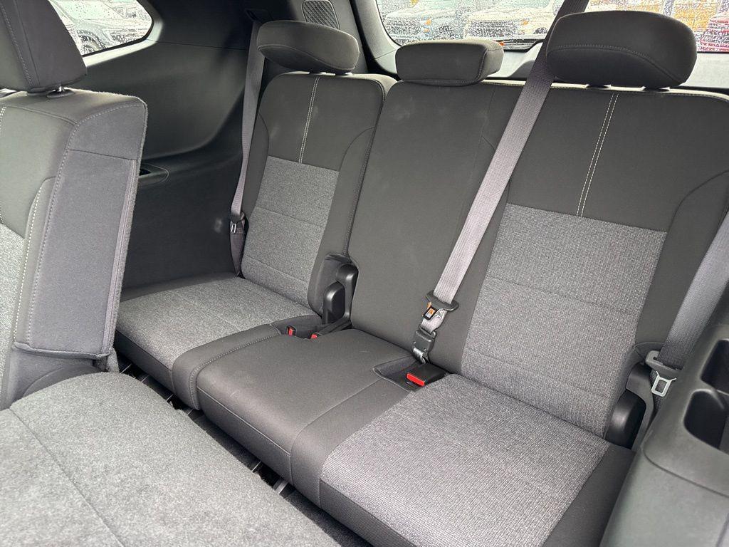 used 2025 GMC Acadia car, priced at $32,475