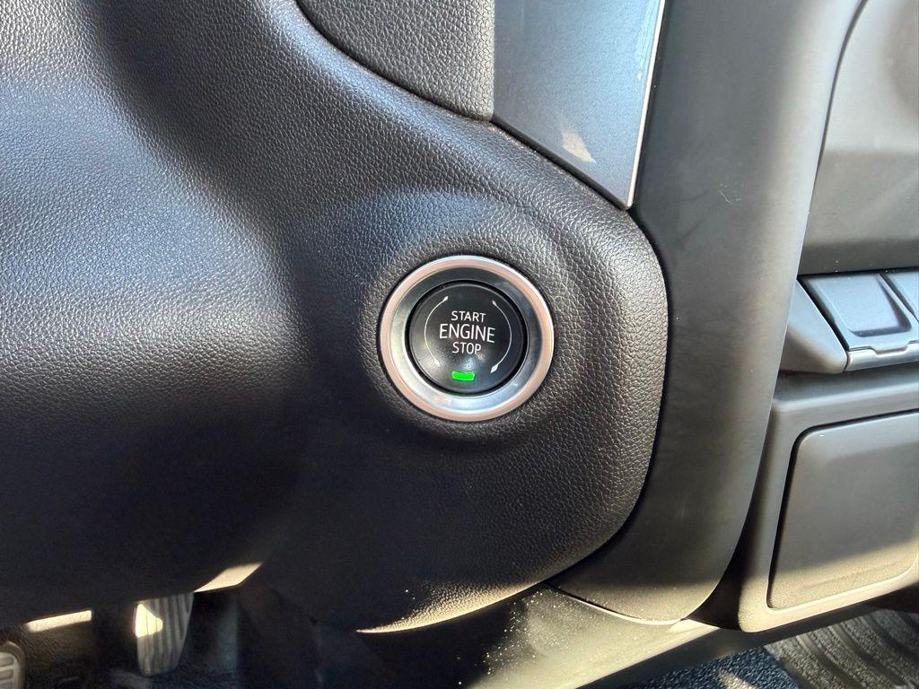 used 2024 Chevrolet Silverado 1500 car, priced at $27,775