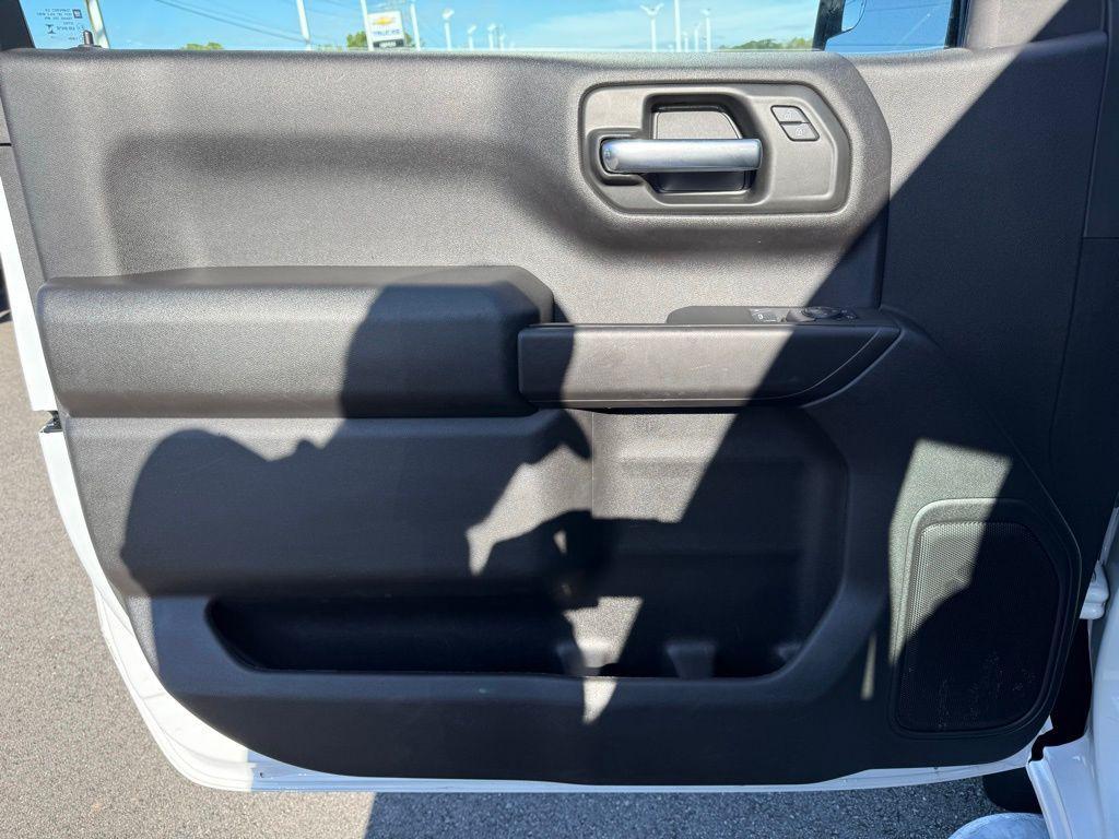 used 2024 Chevrolet Silverado 1500 car, priced at $27,775