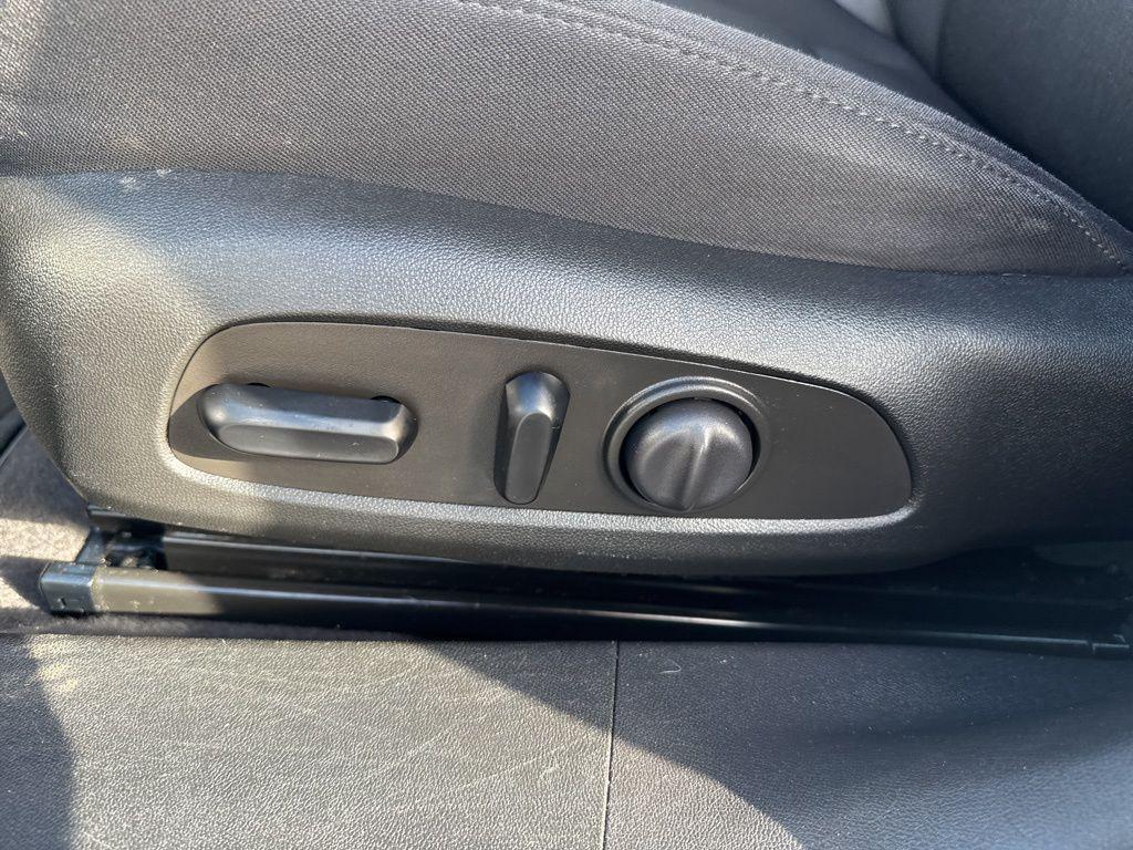 used 2023 Chevrolet Malibu car, priced at $15,550