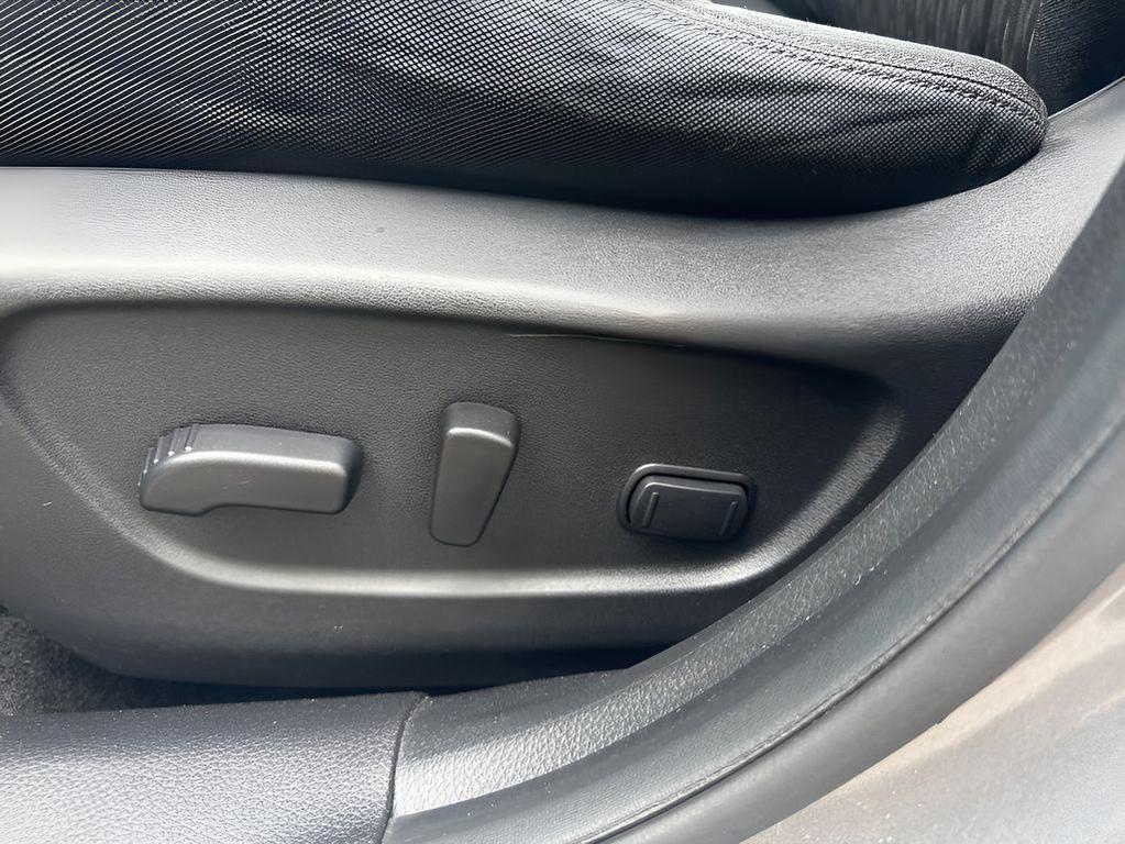 used 2018 Nissan Rogue car, priced at $13,300