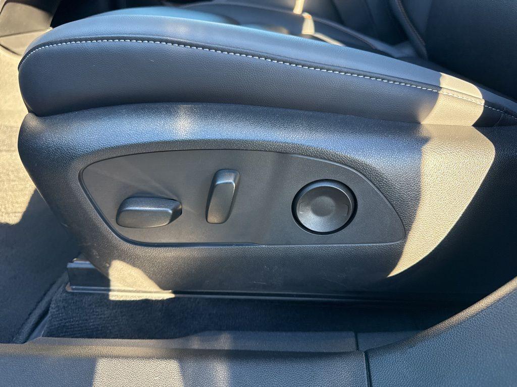 used 2024 Honda Prologue car, priced at $27,050