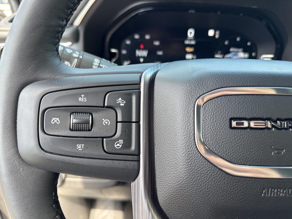 used 2023 GMC Yukon car, priced at $86,800