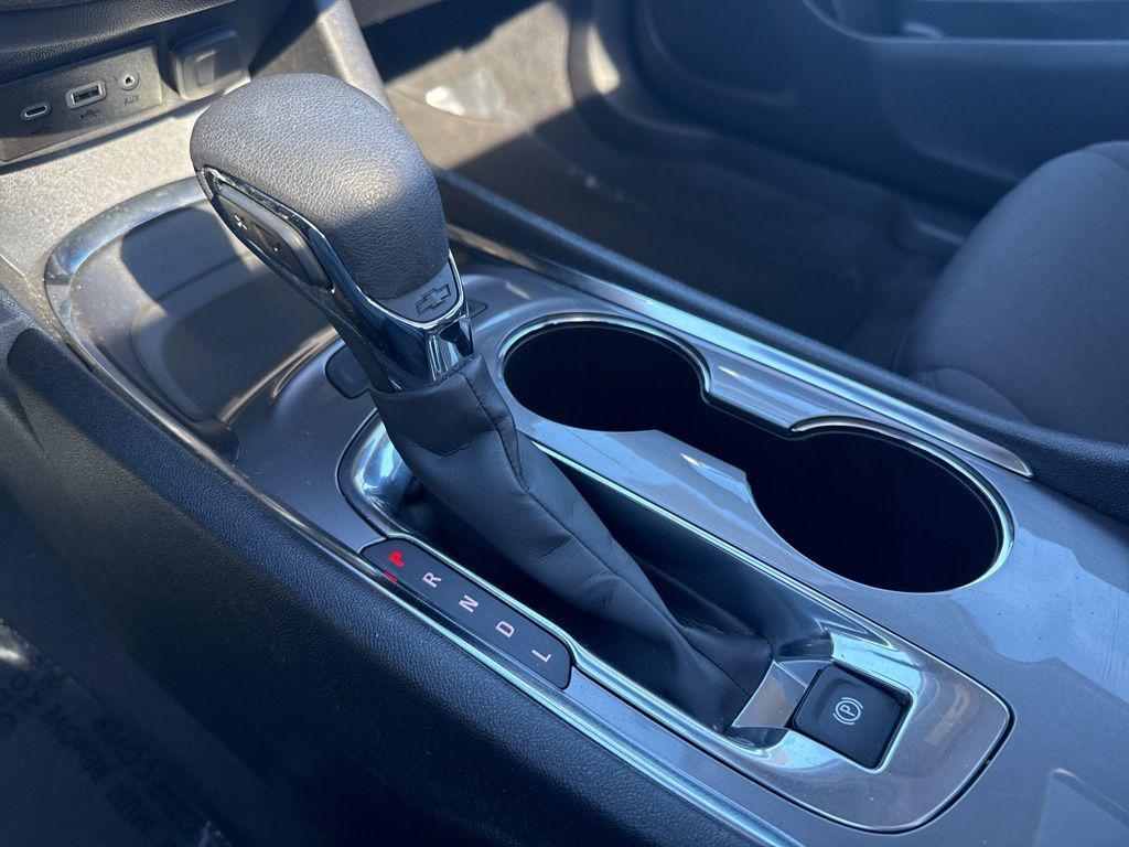 used 2024 Chevrolet Malibu car, priced at $18,990