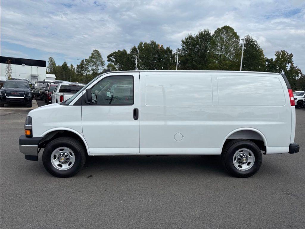 new 2025 Chevrolet Express 2500 car, priced at $40,995