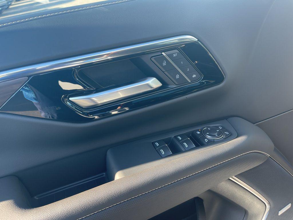 new 2026 Chevrolet Suburban car, priced at $83,995