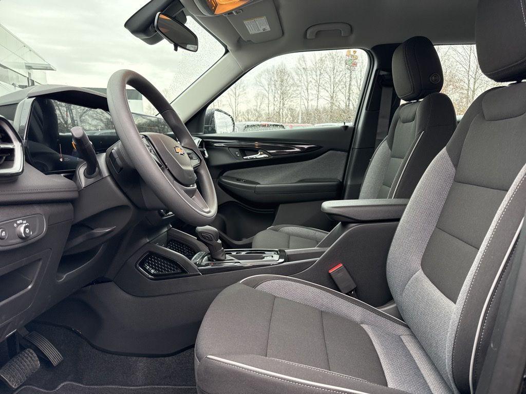 new 2026 Chevrolet TrailBlazer car, priced at $24,695