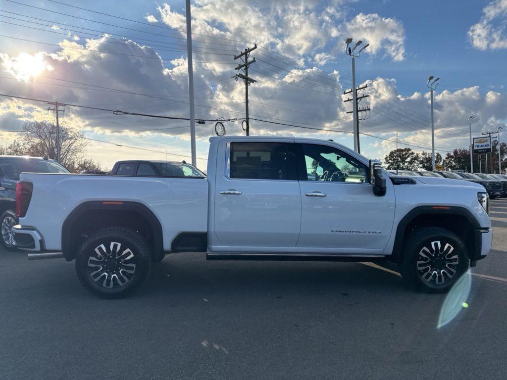 new 2026 GMC Sierra 2500 car, priced at $89,995