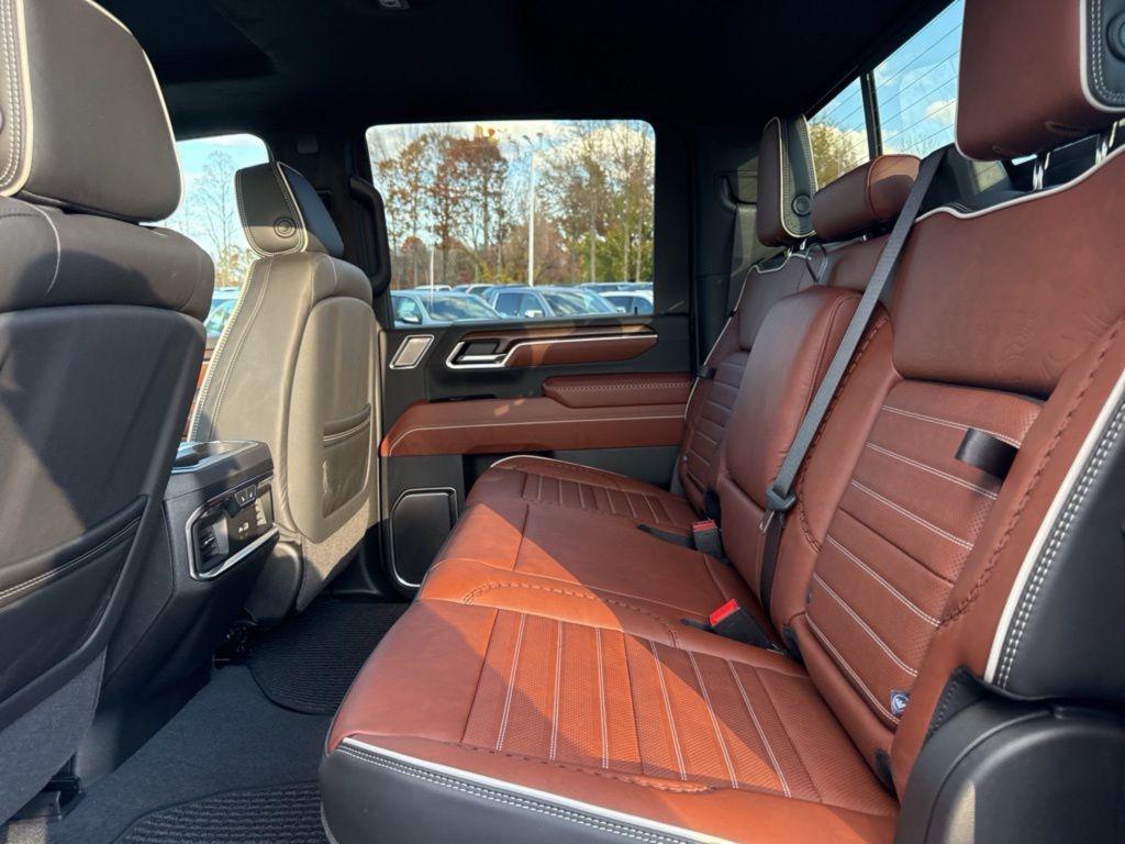 new 2026 GMC Sierra 2500 car, priced at $89,995