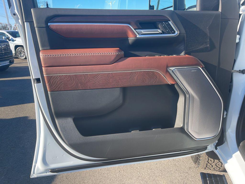 new 2026 GMC Sierra 2500 car, priced at $89,995