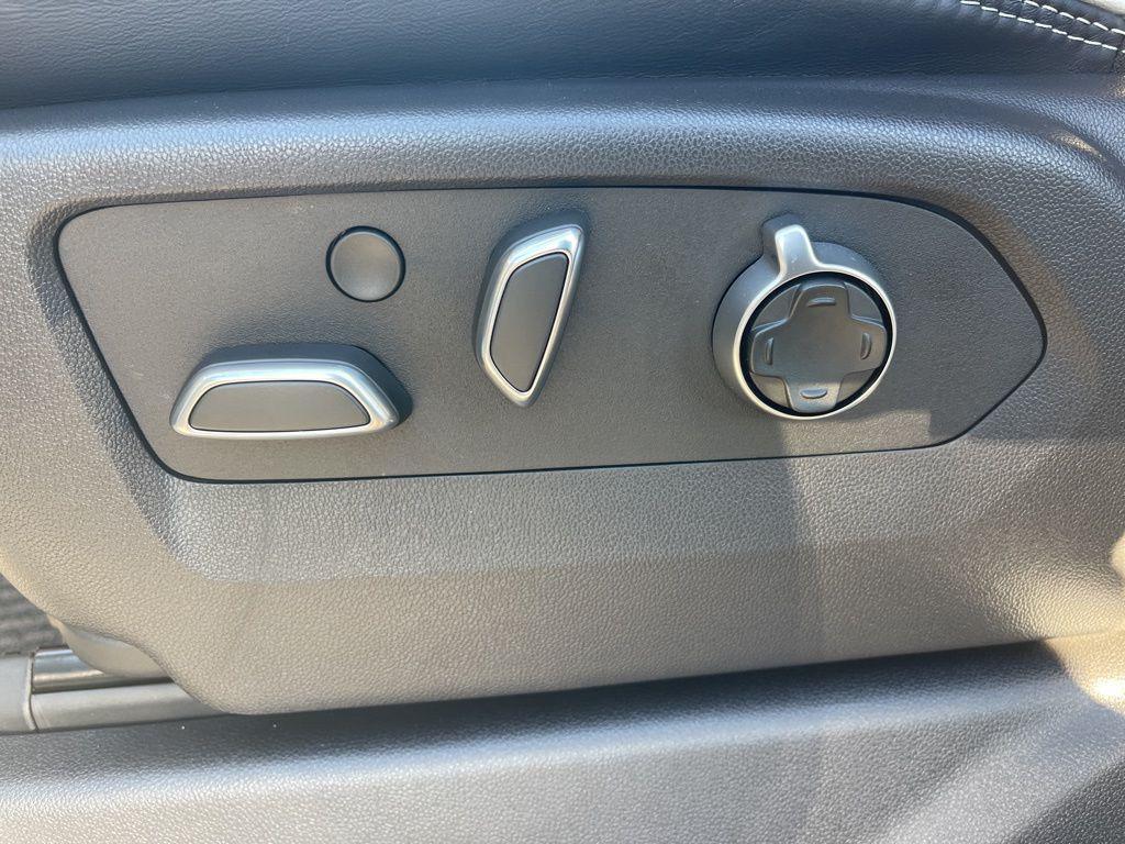 new 2026 GMC Sierra 2500 car, priced at $89,995