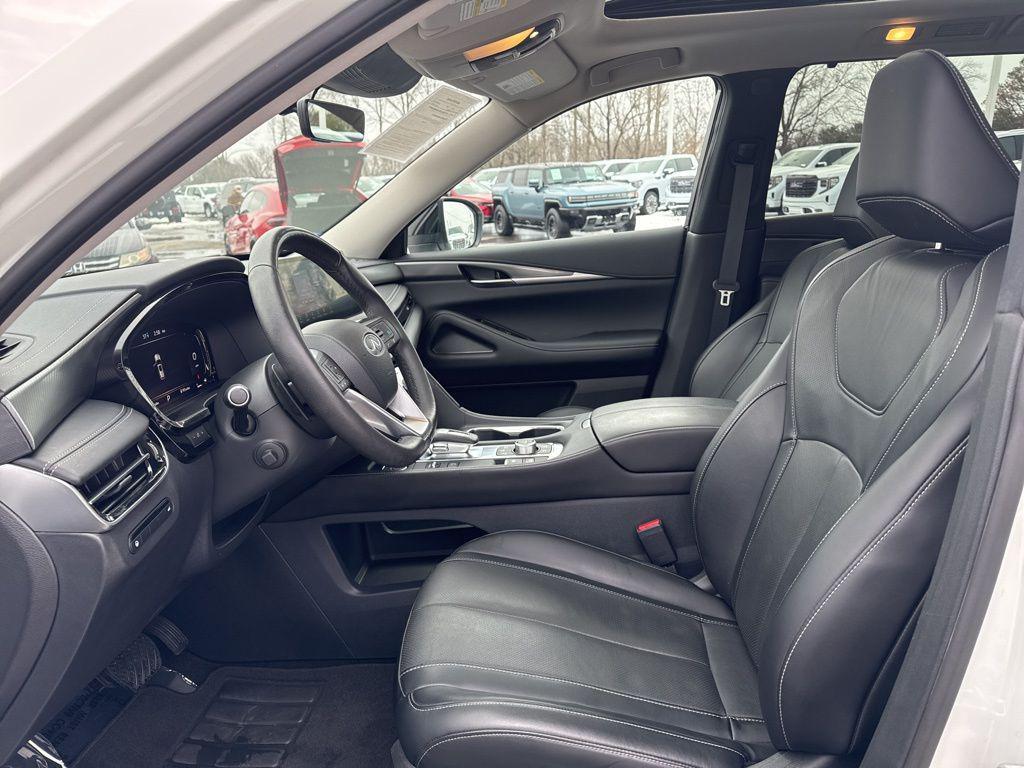 used 2023 INFINITI QX60 car