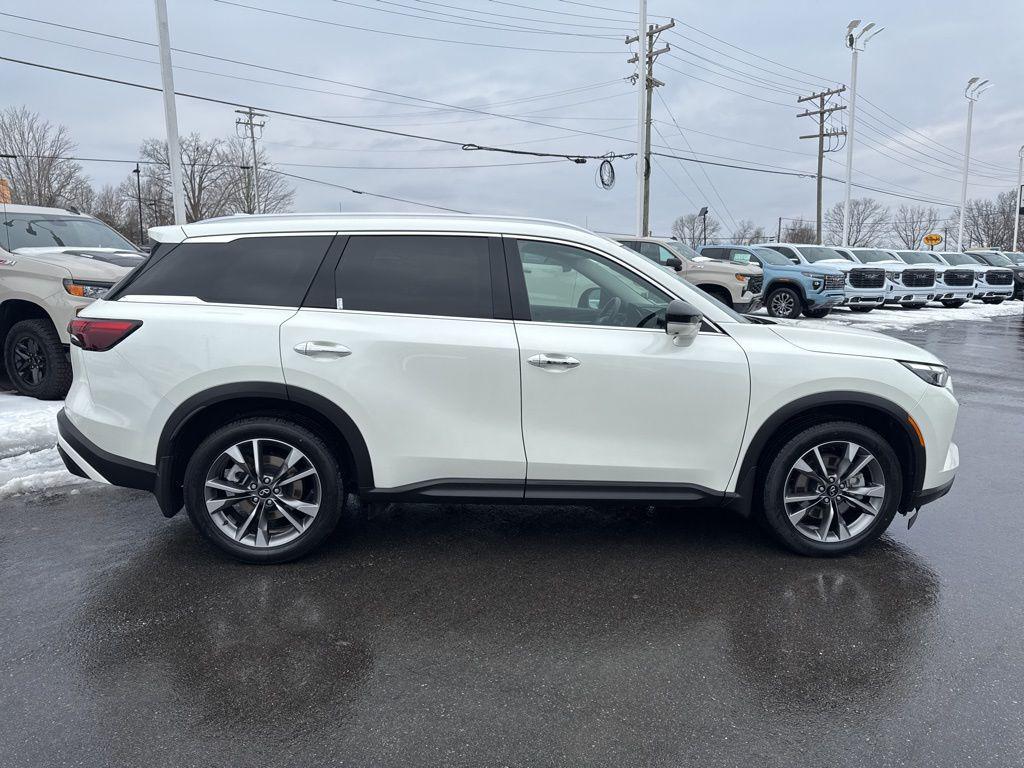 used 2023 INFINITI QX60 car