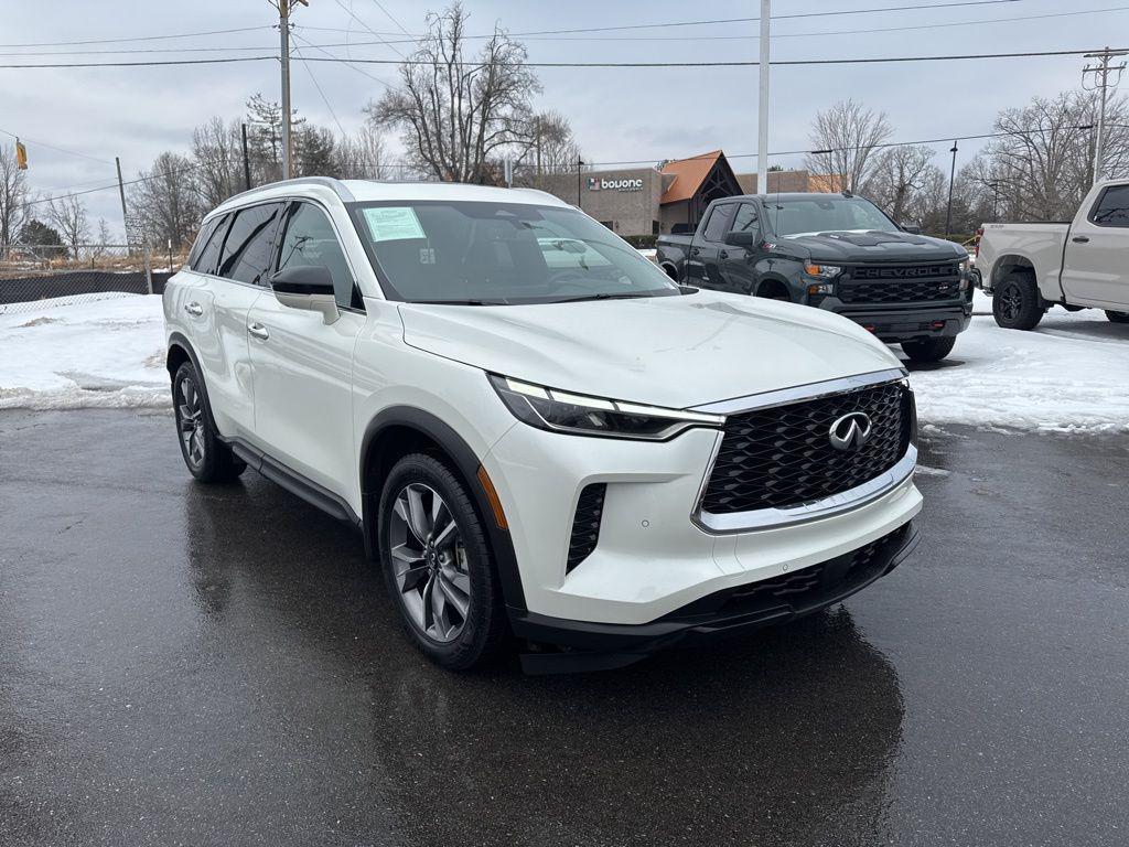 used 2023 INFINITI QX60 car