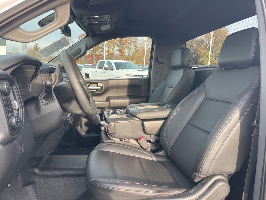 used 2022 Chevrolet Silverado 1500 car, priced at $31,850