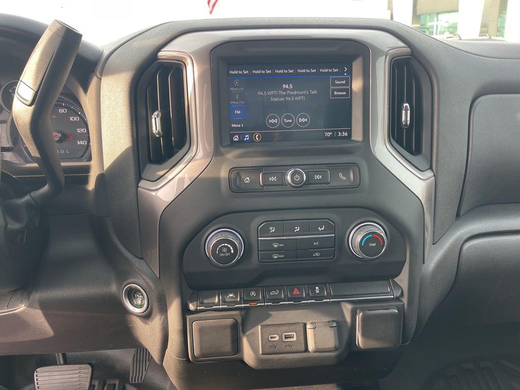 used 2022 Chevrolet Silverado 1500 car, priced at $31,850