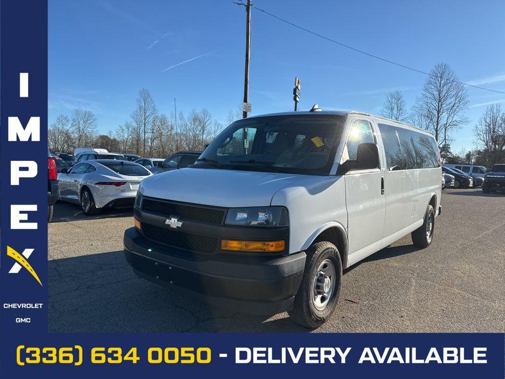 used 2023 Chevrolet Express 3500 car