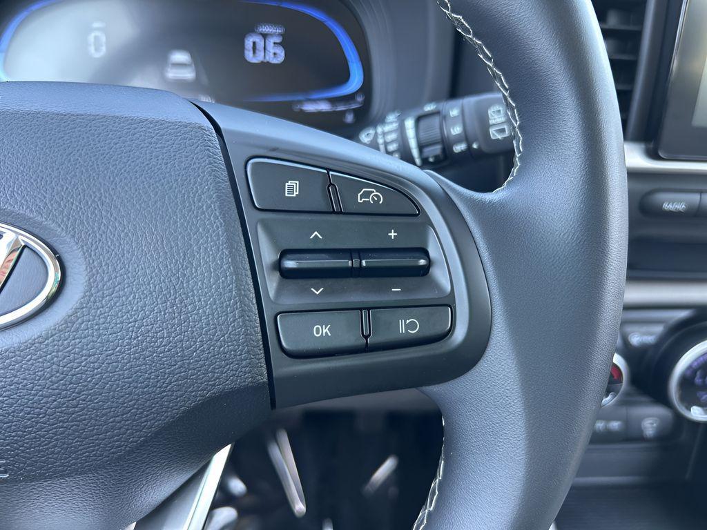 used 2025 Hyundai Venue car, priced at $18,980