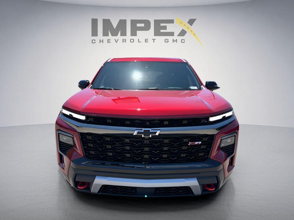 new 2026 Chevrolet Traverse car, priced at $52,890