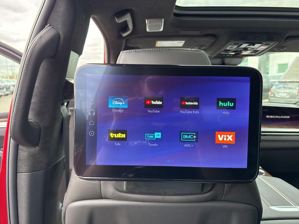 used 2025 Cadillac Escalade ESV car, priced at $114,800