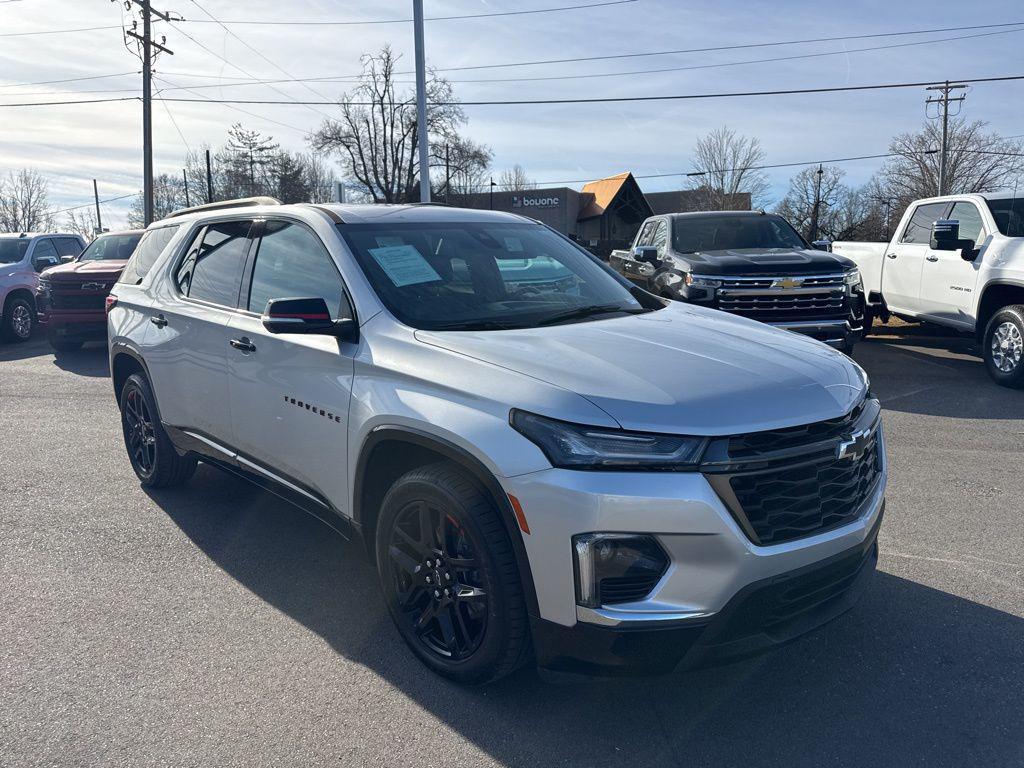 used 2022 Chevrolet Traverse car, priced at $30,450