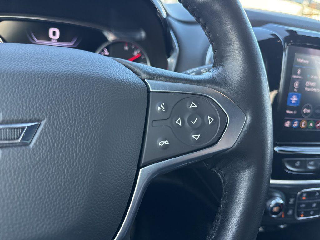 used 2022 Chevrolet Traverse car, priced at $30,450