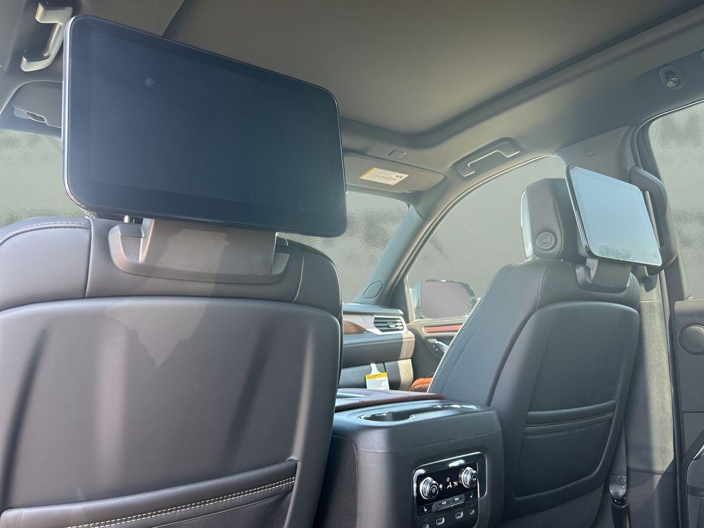 used 2023 GMC Yukon car, priced at $86,200