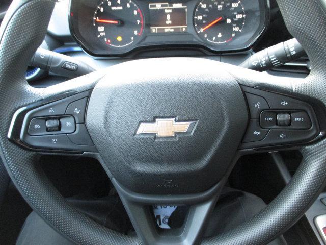 used 2025 Chevrolet Trax car, priced at $20,651