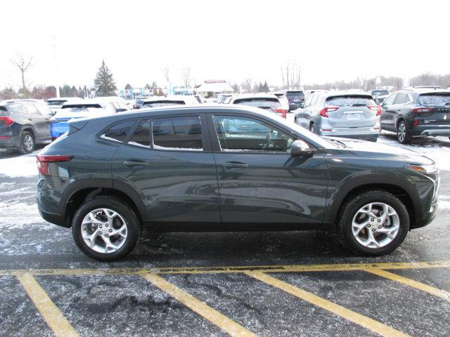 used 2025 Chevrolet Trax car, priced at $20,651