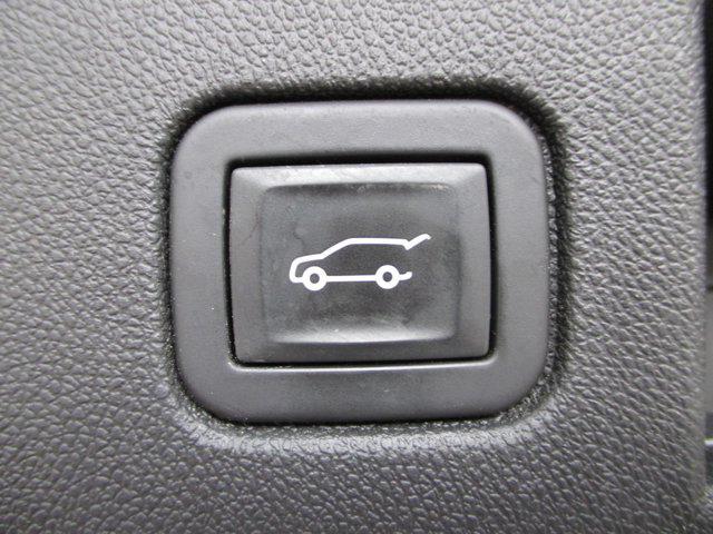 used 2023 Chevrolet Equinox car, priced at $22,232