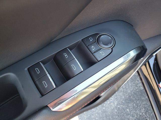 new 2026 Chevrolet Traverse car, priced at $57,175